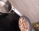 A picture of step 4 of Cavatelli with Cream and Mushrooms.