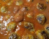 A picture of step 5 of Porcupine Balls.