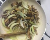 Hình bước làm 2 của món Cá hấp nấm