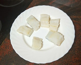 Foto del paso 1 de la receta: Guiso marinero de garbanzos con bacalao y langostinos