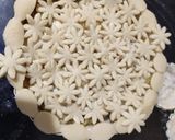 A picture of step 13 of Rabri Apple Kiwi Pie.