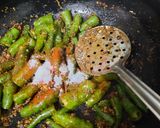 झटपट हरी मिर्च का अचार (Jhatpat hari mirch ka achar recipe in hindi) रेसिपी चरण 4 फोटो
