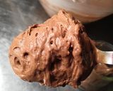 Une image de l'étape 3 de Mousse chocolat de Cyril Lignac.
