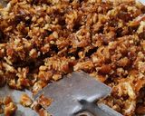 खजूर ड्राईफ्रूट बर्फी (khajur dry fruits barfi recipe in Hindi) रेसिपी चरण 5 फोटो