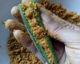 A picture of step 3 of Bharwa Bhindi.