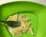Foto langkah ke 1 dari resep Banana Oatmeal Souffle Pancake (Diet) 293 kal.