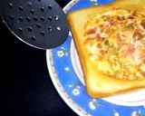 A picture of step 8 of Egg Toasts.