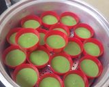 Foto langkah ke 3 dari resep Kue lumpang pandan.