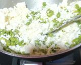 A picture of step 3 of Peas paneer paratha.