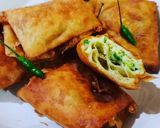 Foto langkah ke 5 dari resep Martabak Telur Mini.
