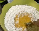 Foto langkah ke 2 dari resep Moist Pumpkin Bread.