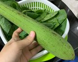 Hình bước làm 1 của món Canh Mướp Mồng Tơi Tôm Khô Húng Quế