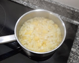 Foto del paso 2 de la receta: Hojaldre relleno de manzana 🍎 cocida