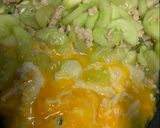 รูปขั้นตอนการทำที่ 3 ของ ผัดแตงกวาใส่ไข่ไก่สับ