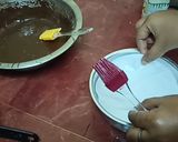 2 टायर किट कैट गेम्स चॉकलेट केक रेसिपी चरण 4 फोटो
