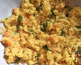 A picture of step 5 of Semolina Vegetable Upma.