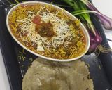 A picture of step 7 of Cheesy spring onion sev sabji.
