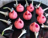 A picture of step 5 of Rooh Afza Modak.