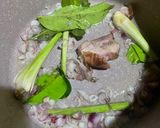 Foto langkah ke 2 dari resep Opor Ayam Putih ala Chef Devina H.