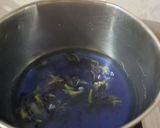 A picture of step 1 of Butterfly Pea Stewed Pears.