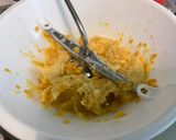 Une image de l'étape 9 de Purée de pommes de terre rouges et lentilles corail.