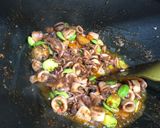 Foto langkah ke 3 dari resep Oseng cumi pete.