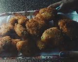 A picture of step 5 of Suji cutlet hearts.