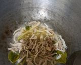 Foto langkah ke 2 dari resep Lemper ayam.