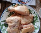 Foto langkah ke 1 dari resep Ayam Goreng Bawang Putih.