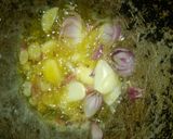 Foto langkah ke 2 dari resep Tumis sayur tahu takwa n udang.
