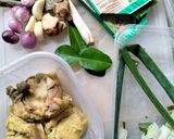 Foto langkah ke 1 dari resep Soto Ayam.