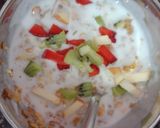 A picture of step 2 of Yoghurt muesli with fresh fruit and nuts.