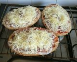 Une image de l'étape 6 de Bruschetta au jambon cru.