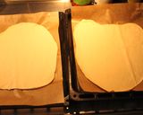 Foto del paso 10 de la receta: Pizzas; Escudo de don Roque y Globo de historieta