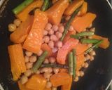 Foto del paso 3 de la receta: Garbanzos con calabaza asada y espárragos