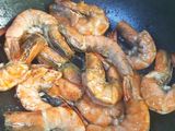 กุ้งกระเทียม