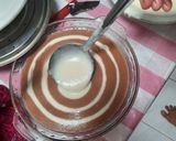 Foto langkah ke 6 dari resep Pudding Zebra.