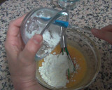 Foto del paso 2 de la receta: Crema pastelera tradicional con toque de Paco Torreblanca