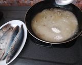 Foto langkah ke 2 dari resep Ikan kecap saus tiram.