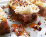 Foto del paso 9 de la receta: Lingote de pies de cerdo con cebolla caramelizada y puré