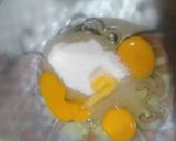 Foto langkah ke 2 dari resep Bolu Kukus Lembut.