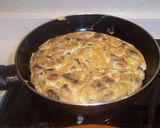 Foto del paso 9 de la receta: Tortilla de esclatasangs y champiñones