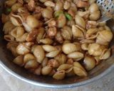 A picture of step 4 of Spicy Chicken Macroni In My Style.