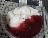 Foto langkah ke 3 dari resep Es Bubur Sumsum Merah Putih.