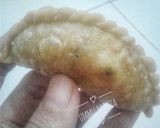 Foto langkah ke 7 dari resep Pastel Gulung isi Mie Instan.