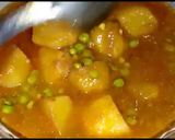 A picture of step 7 of Aloo mattar ka salan.
