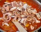 Foto del paso 7 de la receta: Pulpitos con salsa de tomate