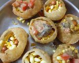 A picture of step 2 of Bhel puri.