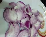 A picture of step 1 of Masala bhindi.