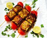 A picture of step 4 of Sufiana Sizzling Paneer tikka.